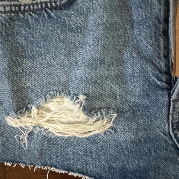 REFORMATION-Dixie High Rise Jean shorts- Colorado blue, size 25 NWT. - Picture 12 of 14